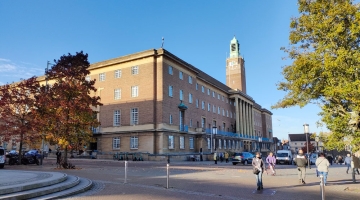 City Hall from Millenium Plain
